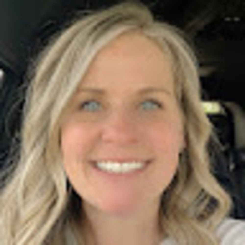 Meet your Posher, Julie